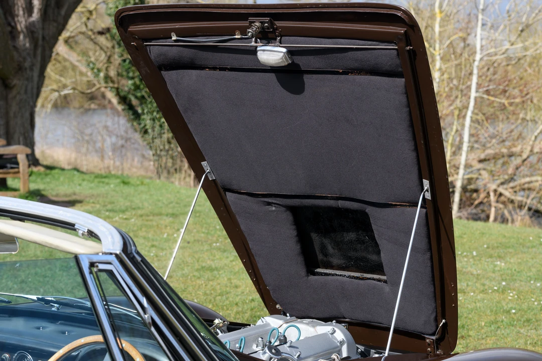 1968 Aston Martin DB6 Volante - Image 22 of 31