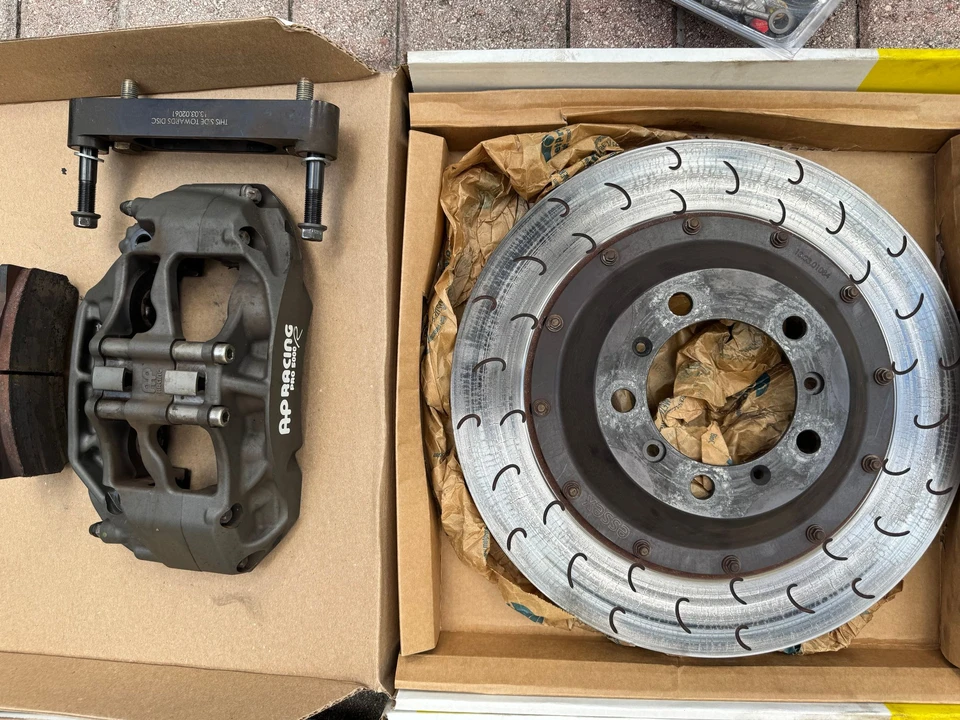 2018 Parts & Memorabilia Mechanical Components - Image 4 of 22