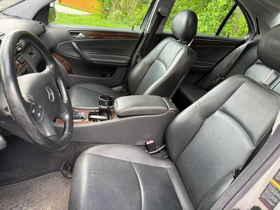 2002 Mercedes-Benz W203 C-Class - Image 6 of 11