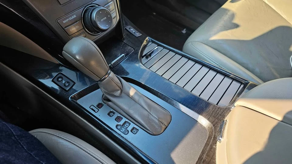 2007 Acura MDX 2nd Gen - Image 11 of 17