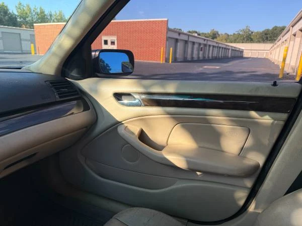 2001 BMW E46 330i & 330Ci - Image 5 of 10