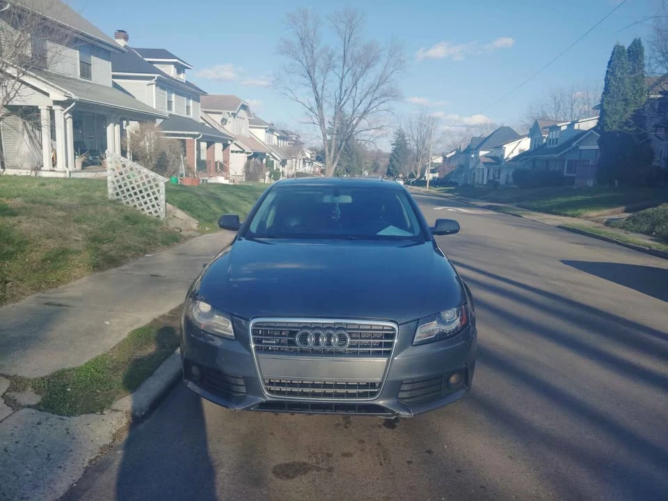 Audi - Image 2 of 5