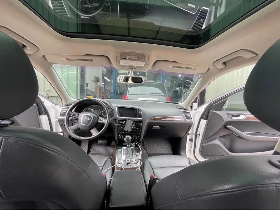 2012 Audi 8R Q5 - Image 6 of 10