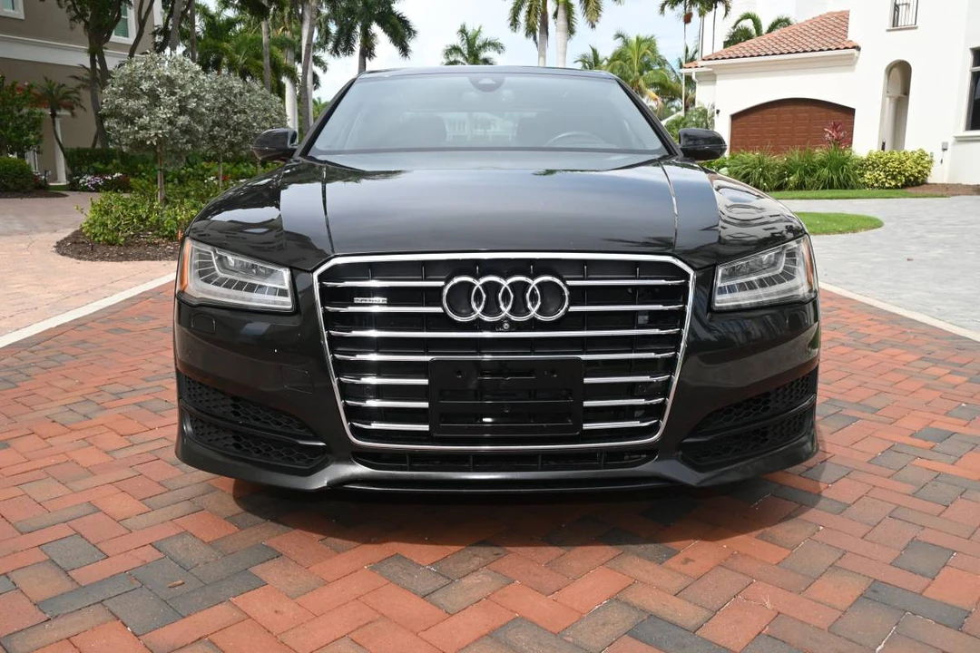 2016 Audi D4 A8 - Image 2 of 19