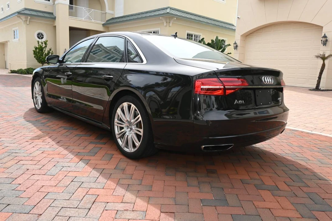 2016 Audi D4 A8 - Image 9 of 19