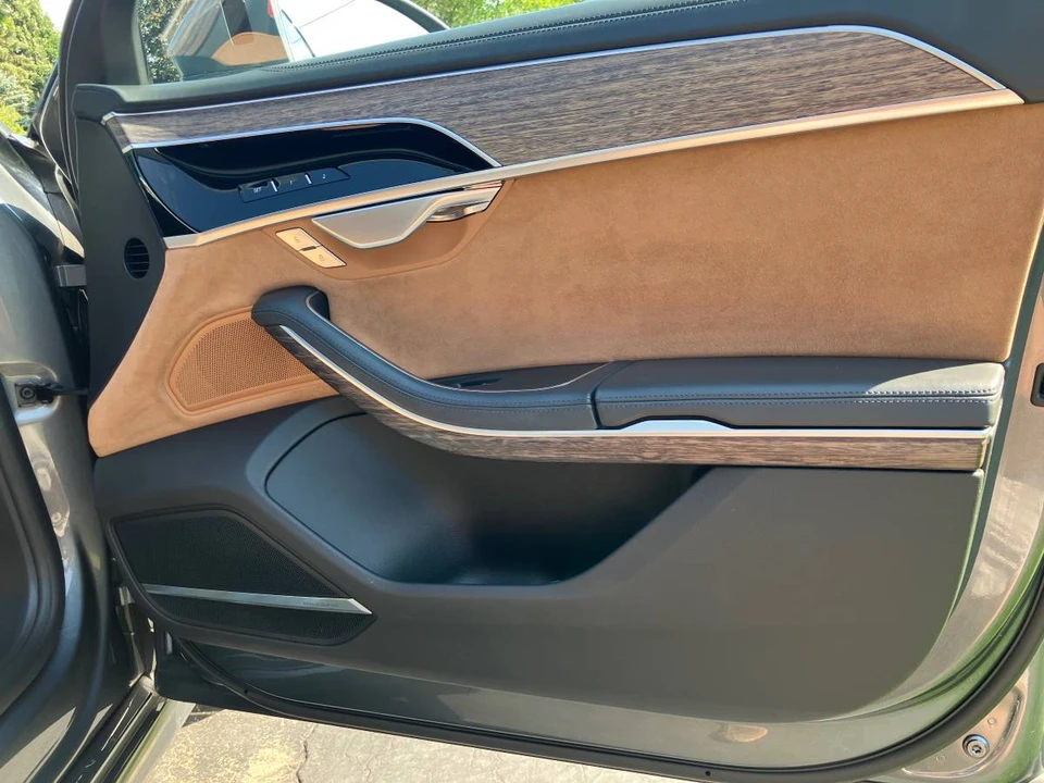 2021 Audi D5 A8 - Image 3 of 12