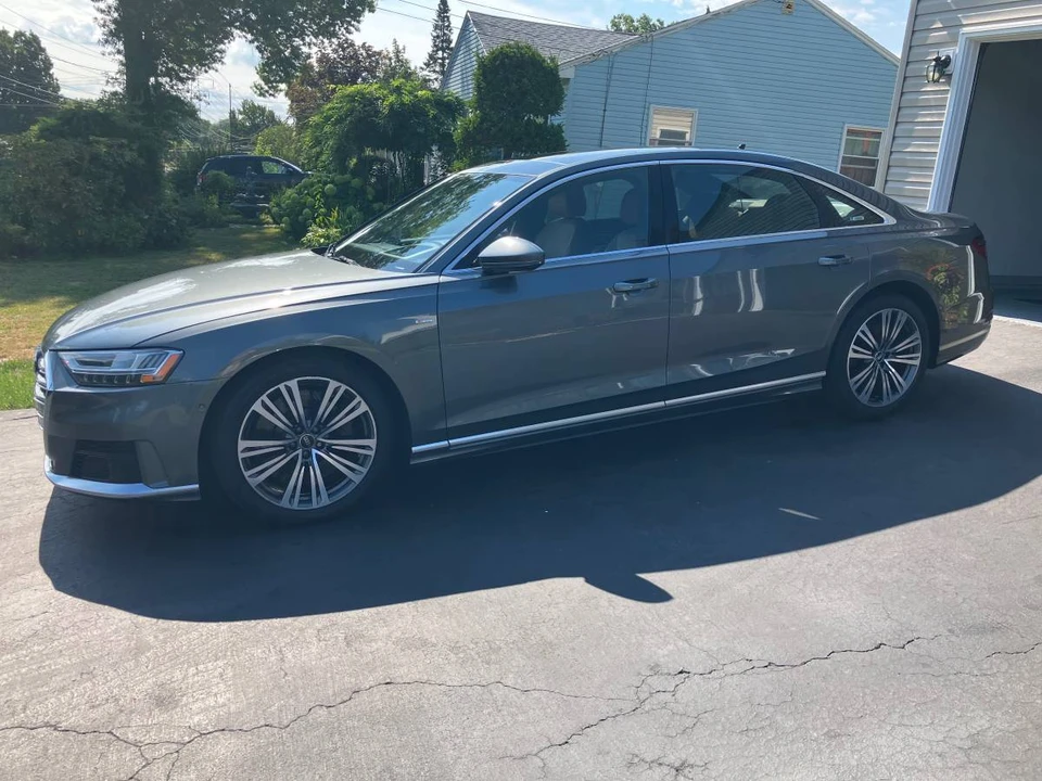 2021 Audi D5 A8 - Image 2 of 12