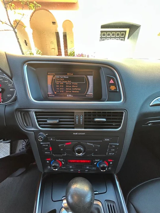 2012 Audi 8R Q5 - Image 13 of 24