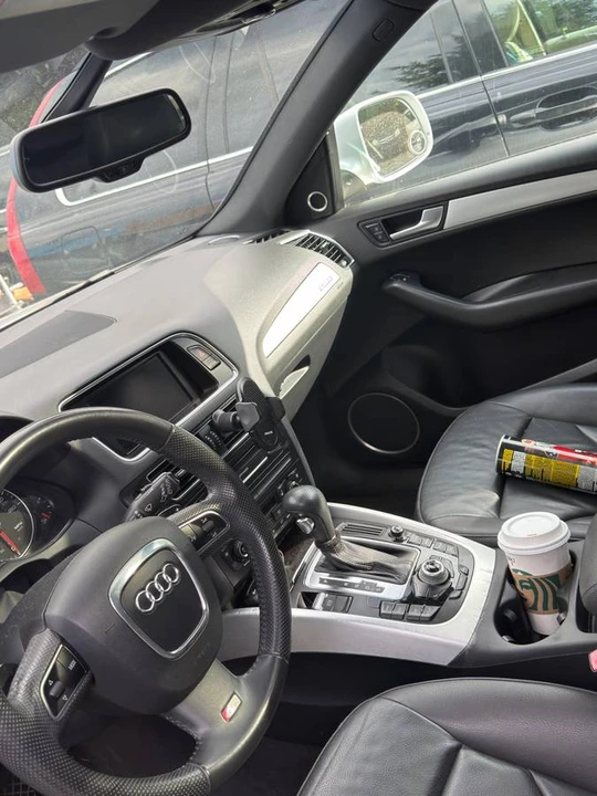 2010 Audi 8R Q5 - Image 6 of 12