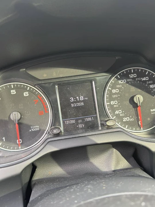 2010 Audi 8R Q5 - Image 12 of 12