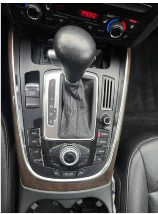 2011 Audi 8R Q5 - Image 7 of 10