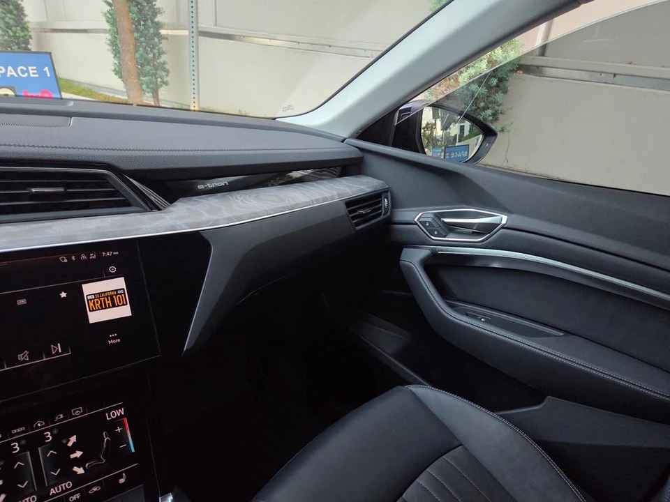2024 Audi Q8 - Image 7 of 14