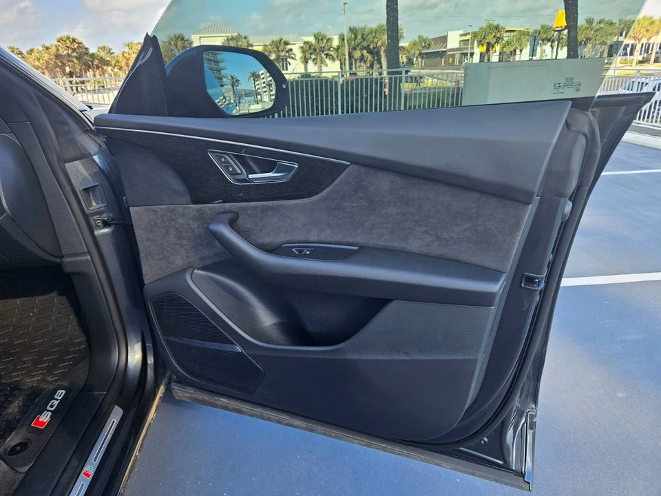 2021 Audi SQ8 - Image 14 of 24