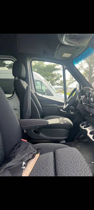 2023 Mercedes-Benz VS30 Sprinter - Image 8 of 8