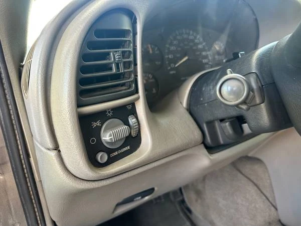 2002 Chevrolet Astro - Image 14 of 20