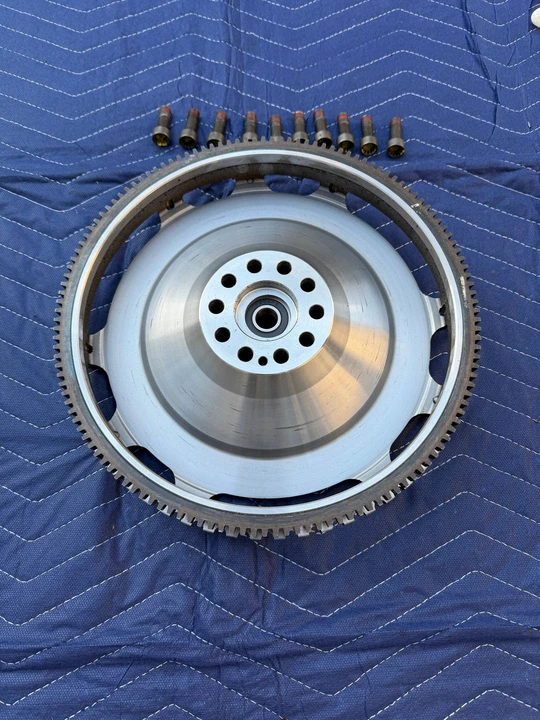 2009 Parts & Memorabilia Mechanical Components - Image 12 of 14