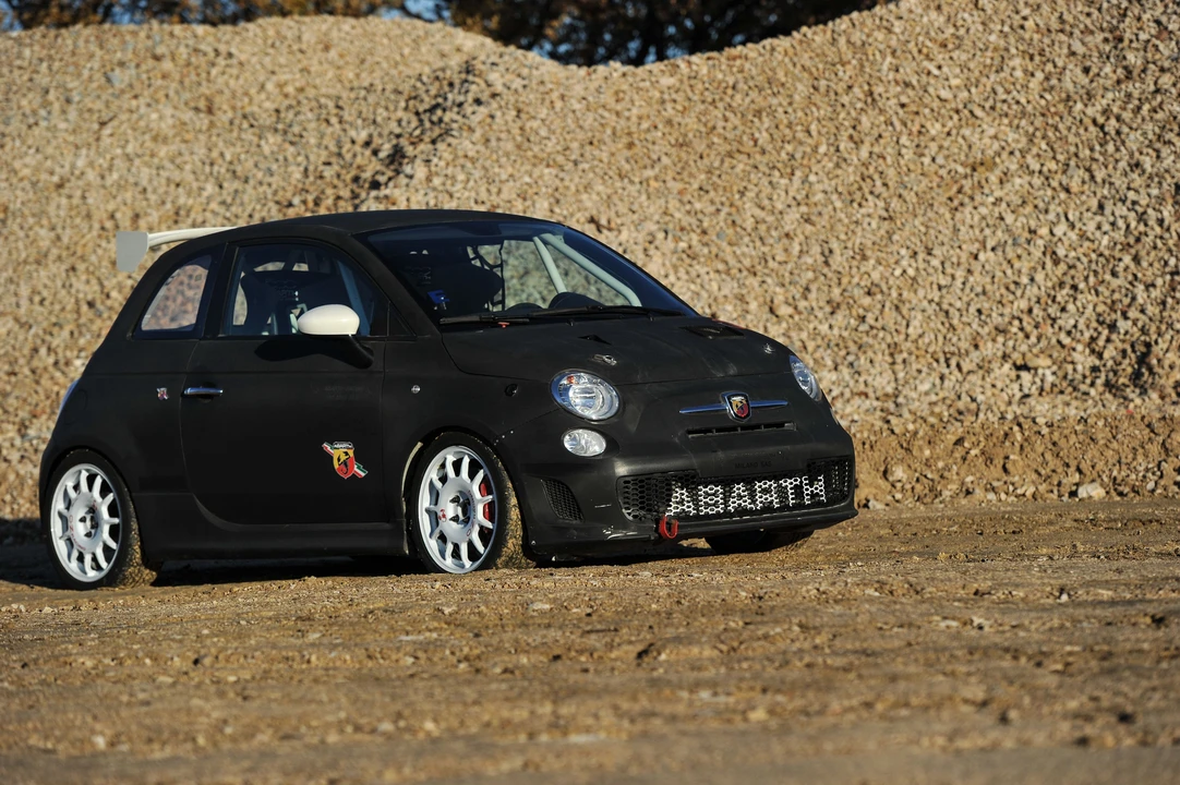 Abarth - Image 5 of 26