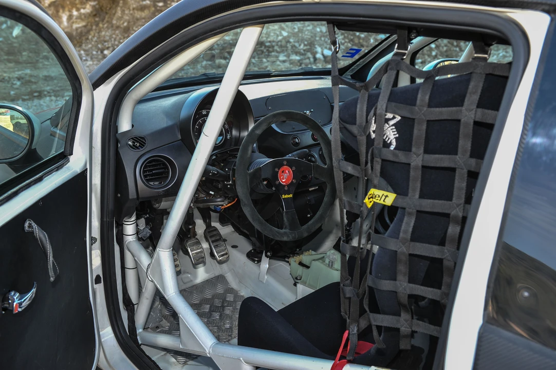 Abarth - Image 18 of 26