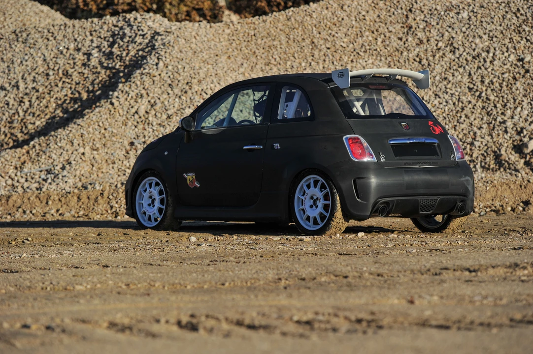 Abarth - Image 9 of 26