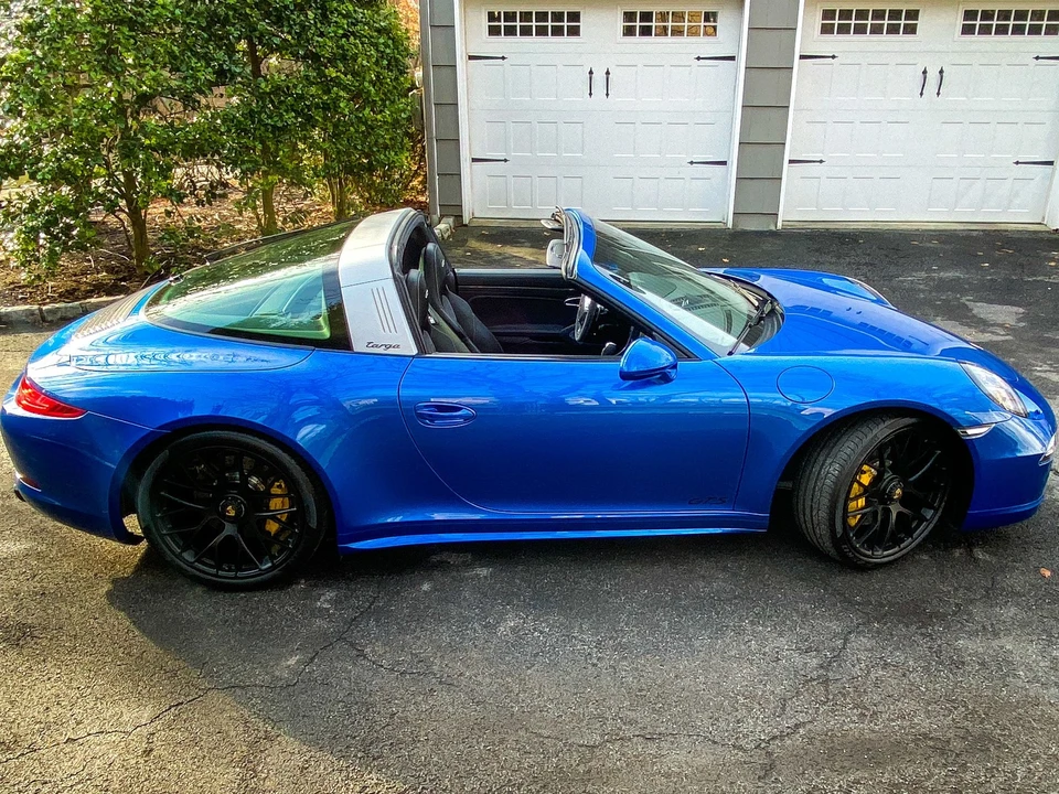 2016 Porsche 991 Targa 4 GTS - Image 2 of 11
