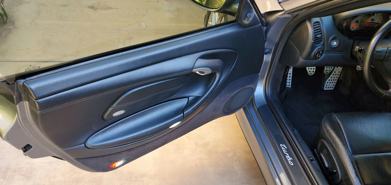 2001 Porsche 996 Turbo - Image 16 of 18