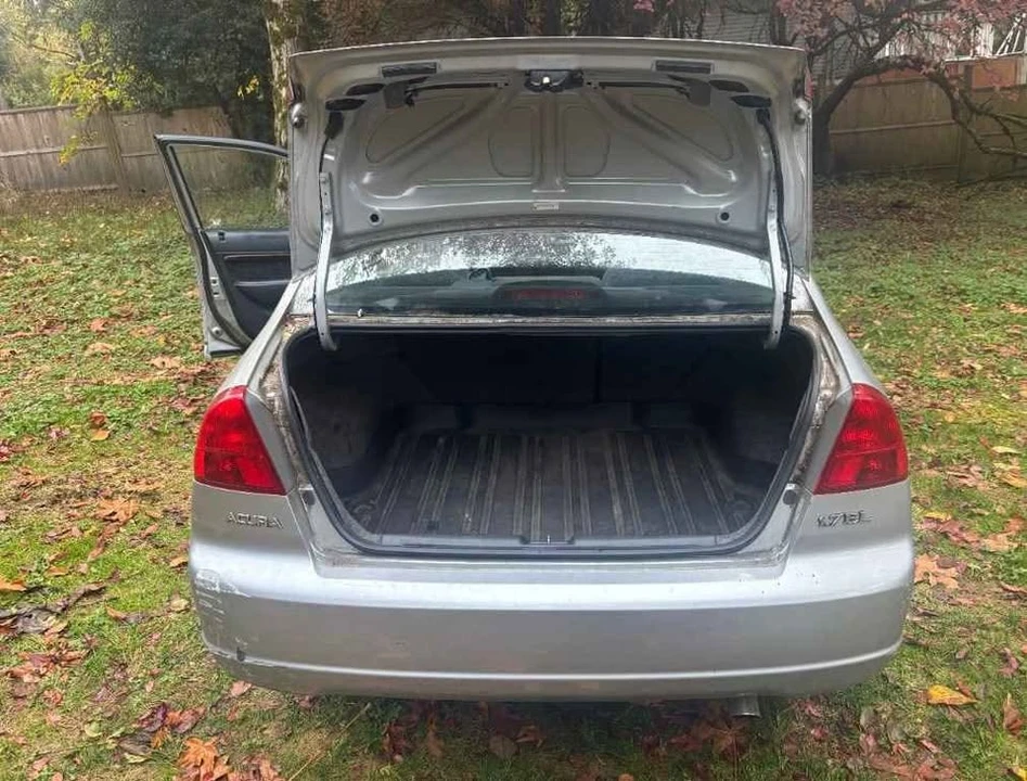 2002 Acura EL - Image 6 of 10