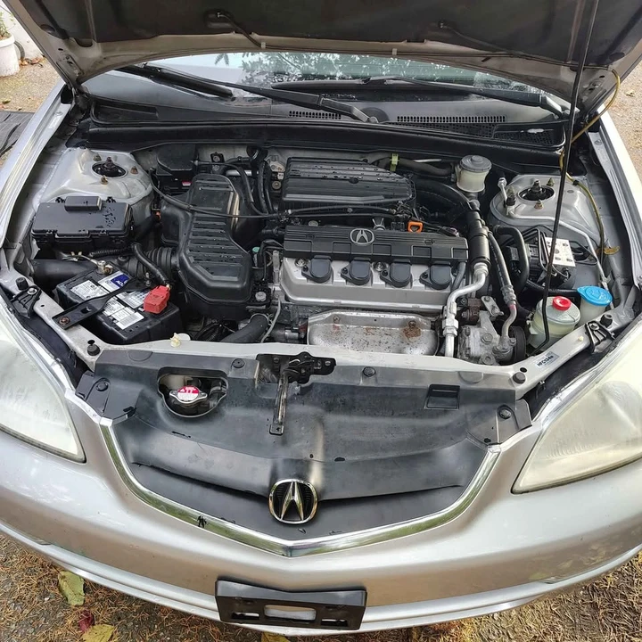 2002 Acura EL - Image 2 of 10