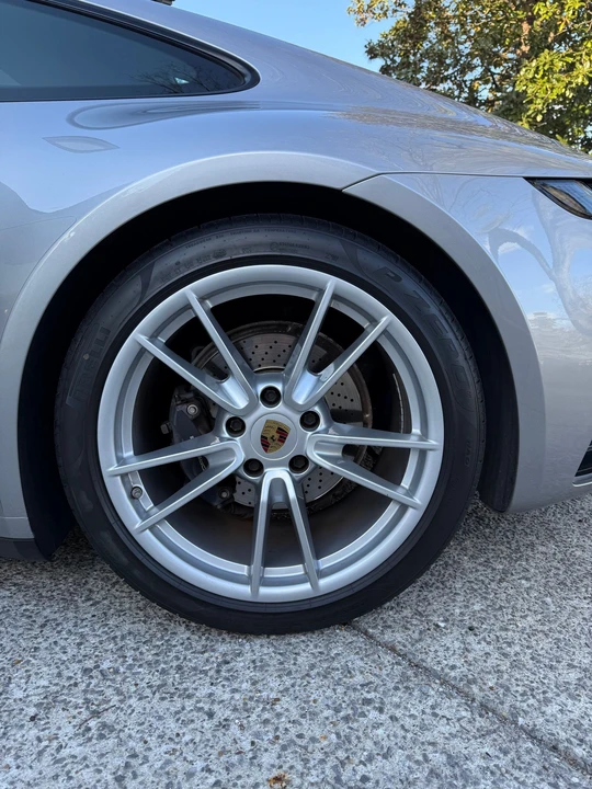 2021 Porsche 992 Carrera - Image 17 of 31