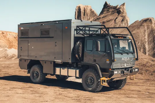 2004 Stewart & Stevenson LMTV Acela Monterra GL 4x4 KRUG Expedition