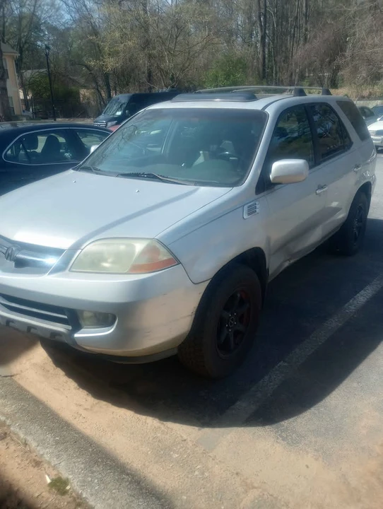 2005 Acura MDX 1st Gen - Image 2 of 5