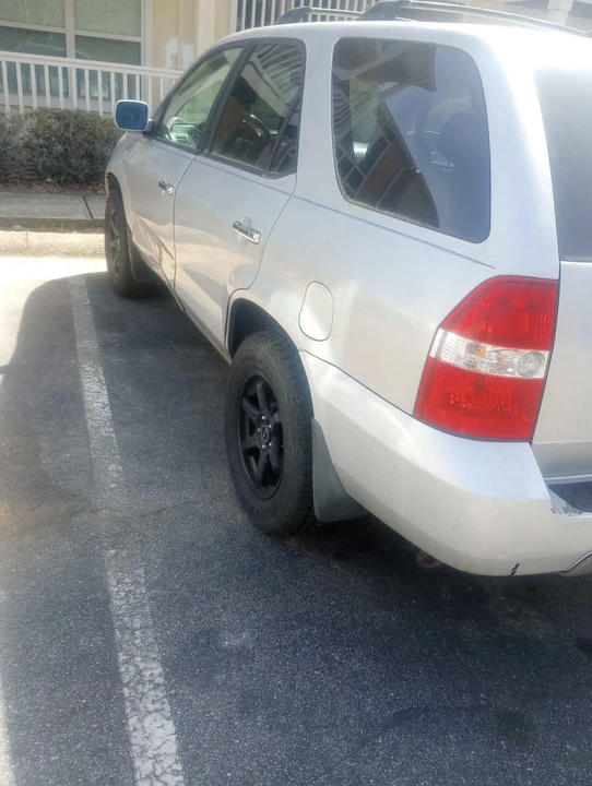2005 Acura MDX 1st Gen - Image 5 of 5