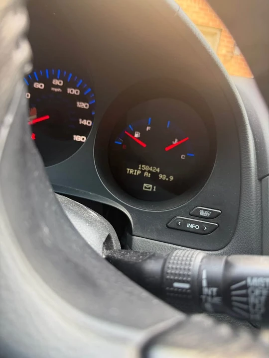 2005 Acura TL 3rd Gen - Image 4 of 4