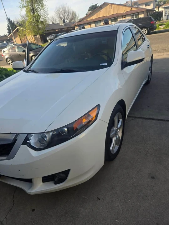 2010 Acura TSX 2nd Gen - Image 2 of 5