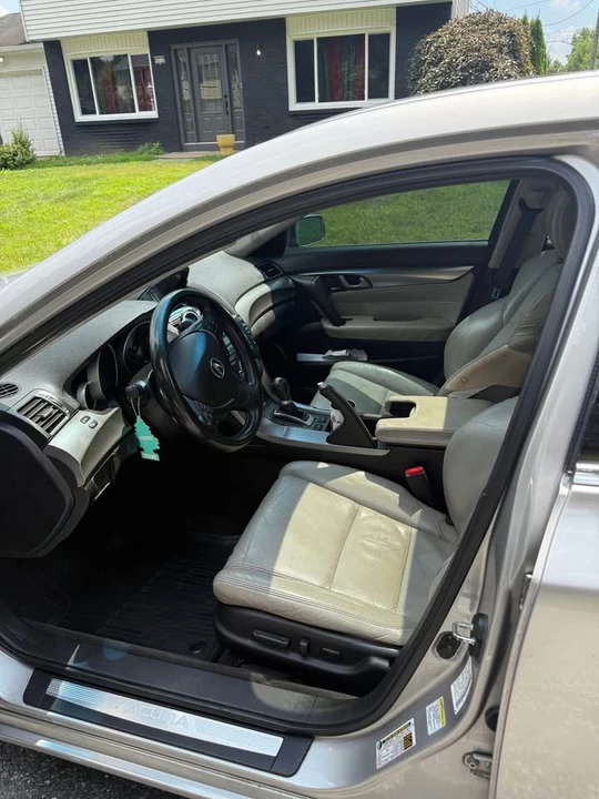 2010 Acura TSX 2nd Gen - Image 8 of 10