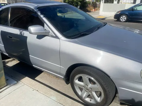 2002 Acura CL 2nd Gen - Image 2 of 5