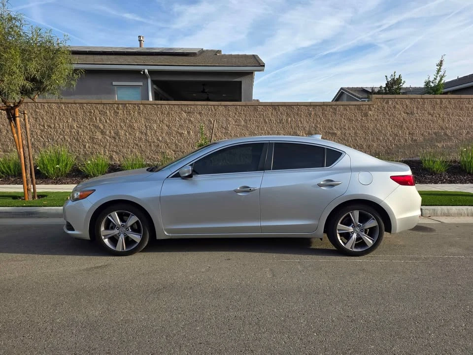 2014 Acura ILX - Image 4 of 7
