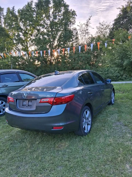 2013 Acura ILX - Image 2 of 10