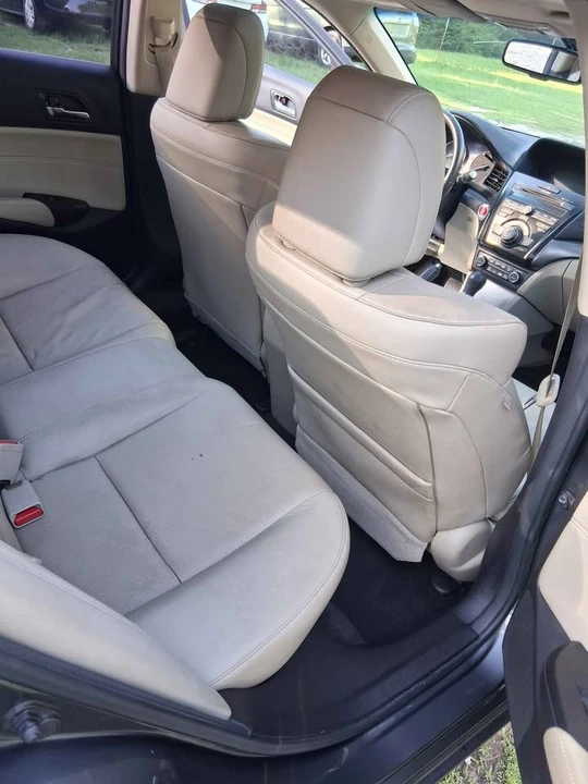2013 Acura ILX - Image 8 of 10