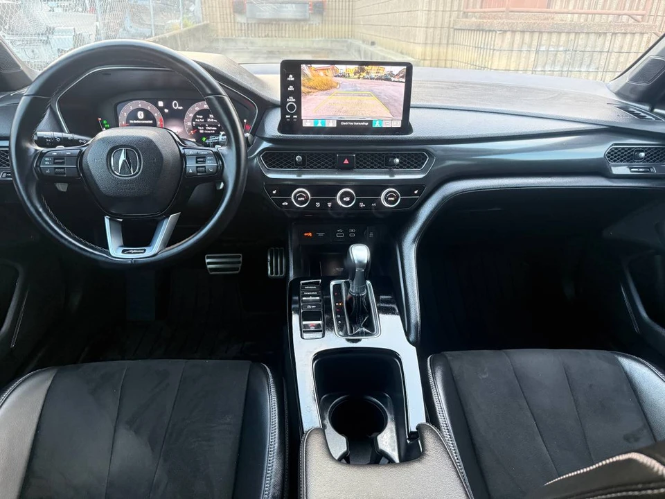 2025 Acura Integra 5th Gen - Image 11 of 17