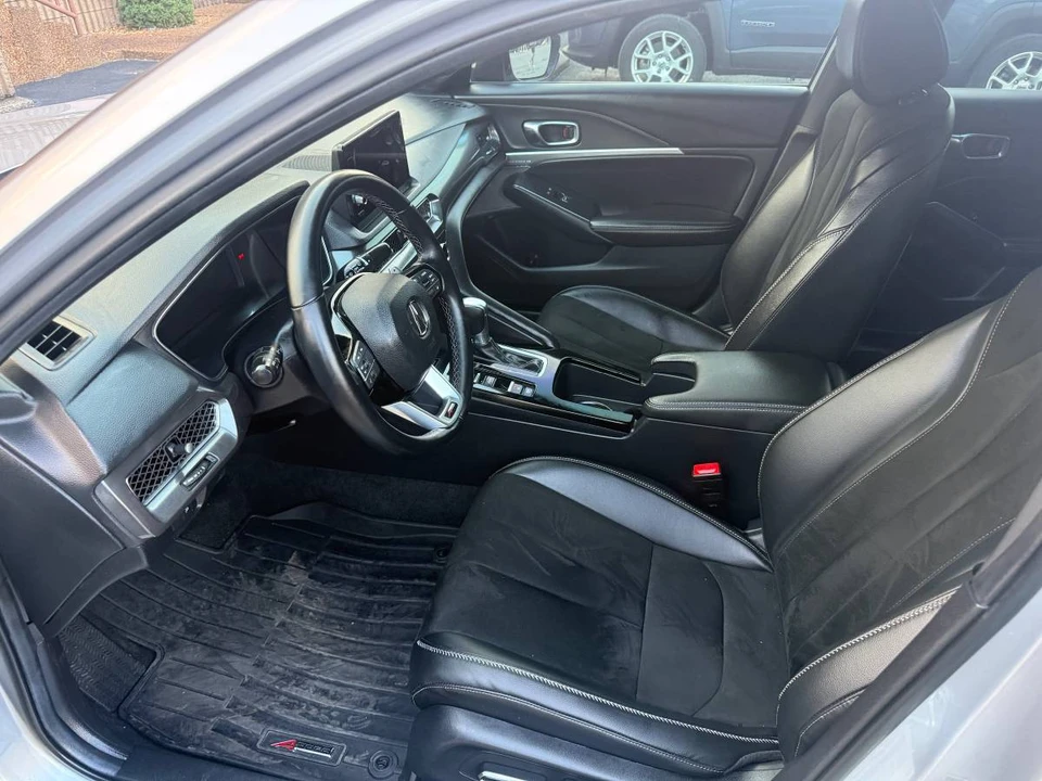 2025 Acura Integra 5th Gen - Image 13 of 17