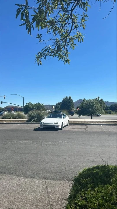 Acura Integra 3rd Gen - Image 3 of 6
