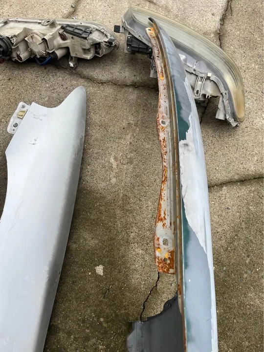Parts & Memorabilia Bodywork - Image 5 of 10
