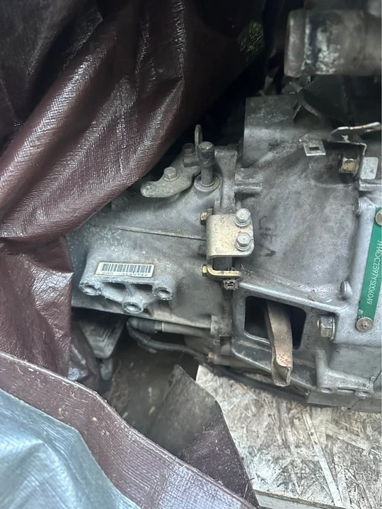 Parts & Memorabilia Engines - Image 3 of 3