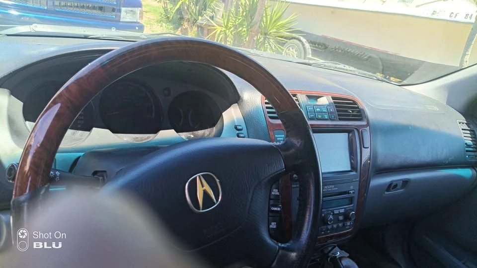 2005 Acura MDX 1st Gen - Image 2 of 9