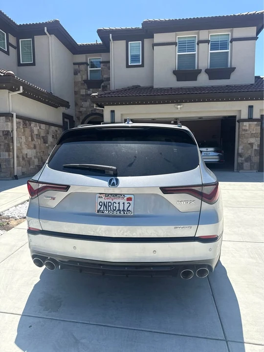 2024 Acura MDX 4th Gen - Image 8 of 10