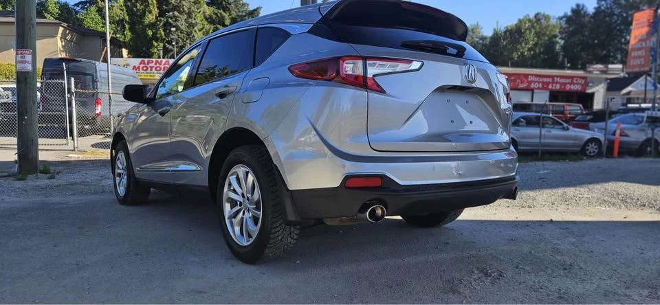 Acura RDX - Image 3 of 17
