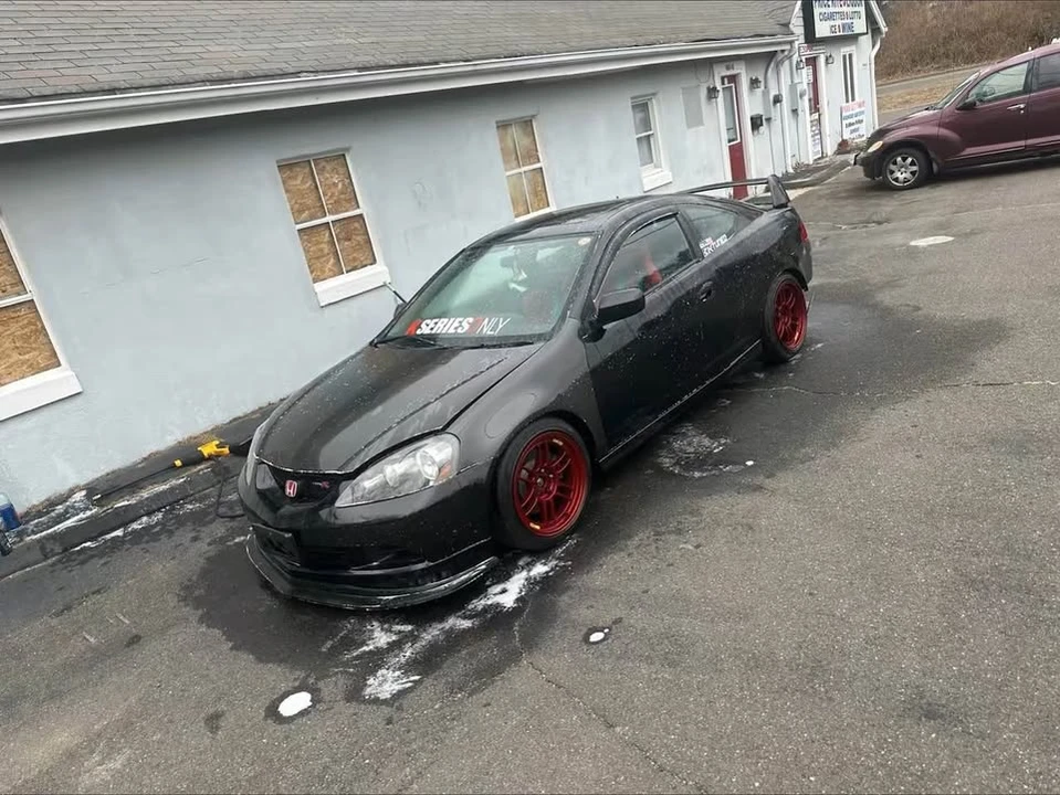 Acura RSX Type-S - Image 8 of 10