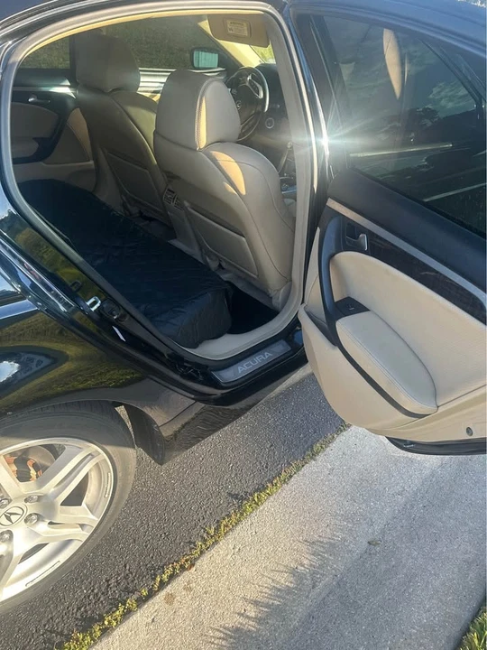 2008 Acura TL 3rd Gen - Image 6 of 10