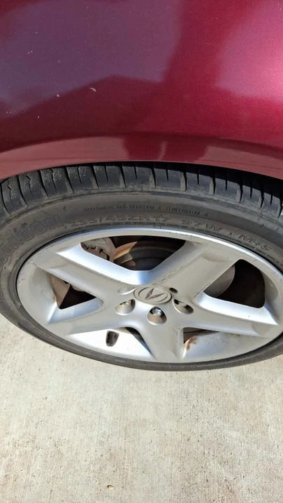 2005 Acura TL 3rd Gen - Image 3 of 10