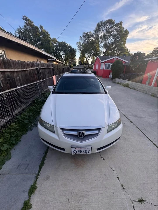 Acura TL 2nd Gen - Image 3 of 3